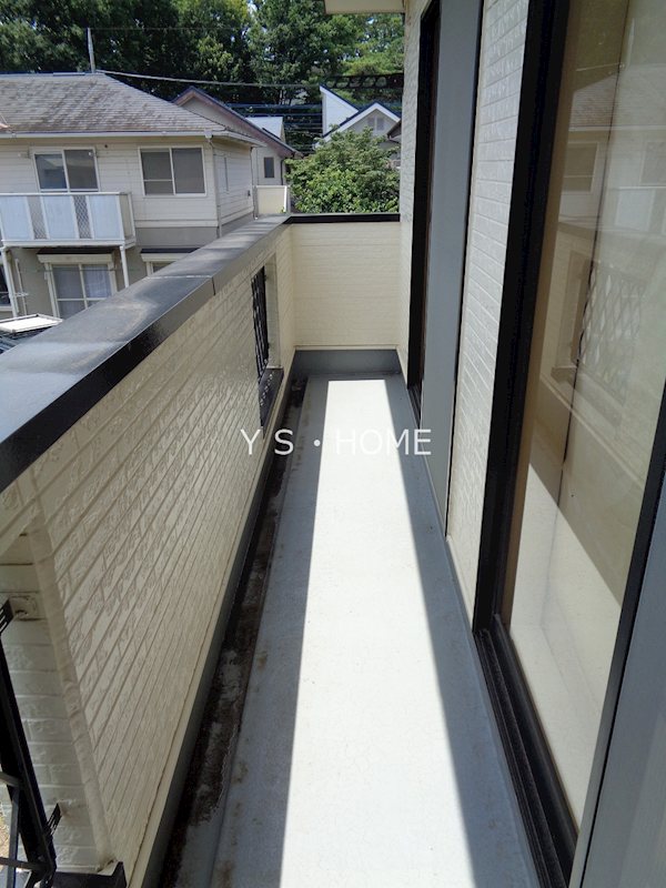 シャローム国立  ベランダ