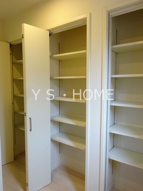 チサカⅩII(トゥエルブ)  玄関