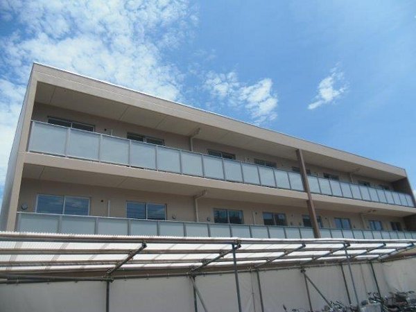 Wisteria浅間 外観