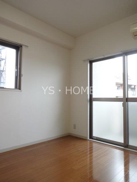 クティールＭ  リビング