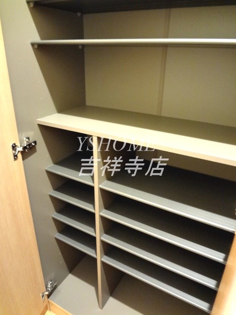 ブライトンテラス荻窪 玄関