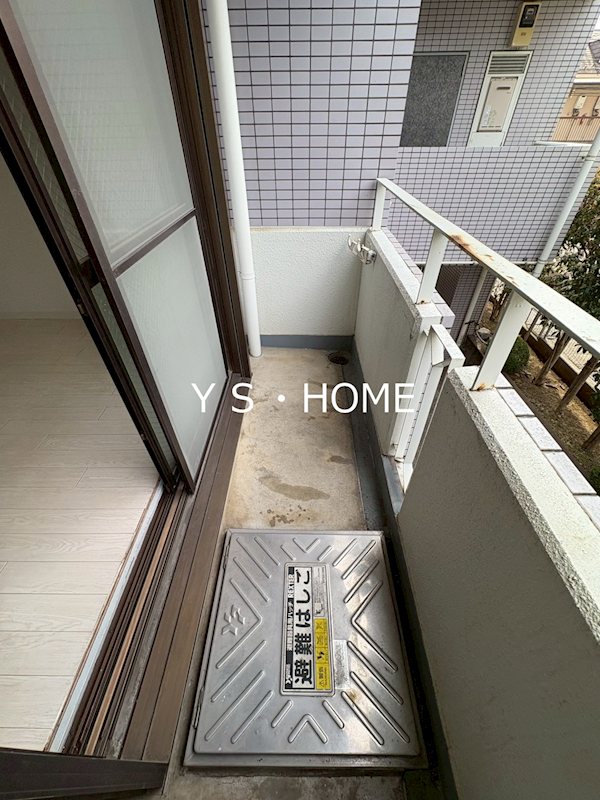 Opus Grand国立 ベランダ