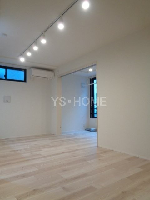 アバンティア阿佐ヶ谷南  リビング