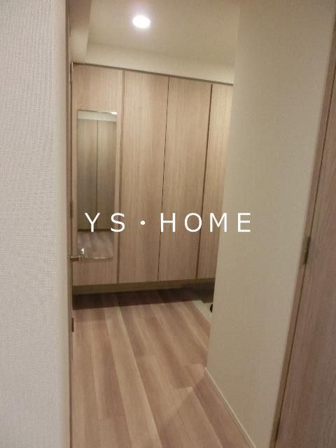 ブランズ三鷹 玄関