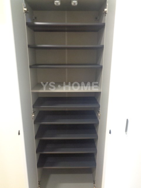 ＧＲＡＣＩＡＳ　ＣＡＭＩＮＯ   その他17