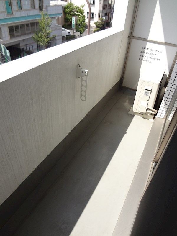 ホワイトステージ ベランダ