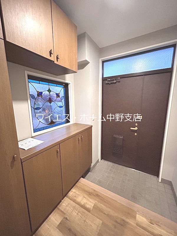 ソレイユ・川村  玄関