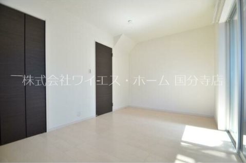 DORF M.J ベッドルーム