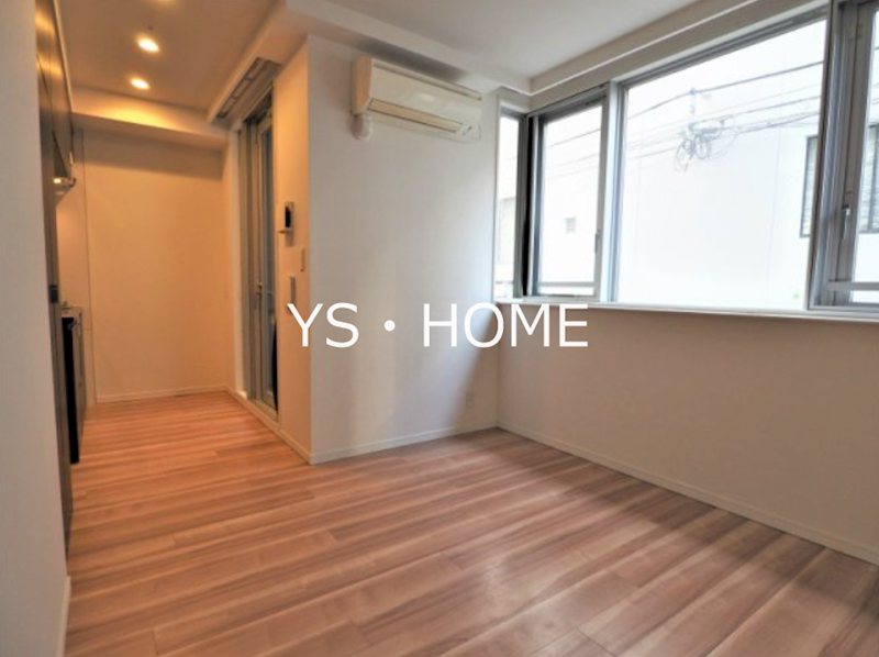 ユニーブル杉並高円寺 リビング