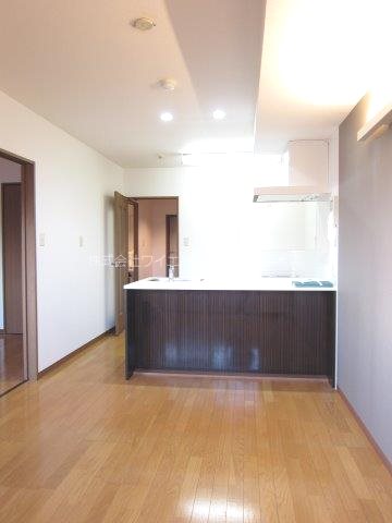 エルミタージュ　 リビング