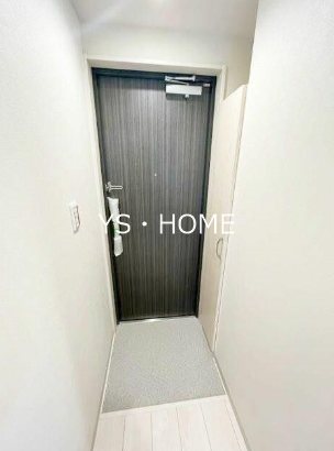 デュオメゾン中野サウス 玄関