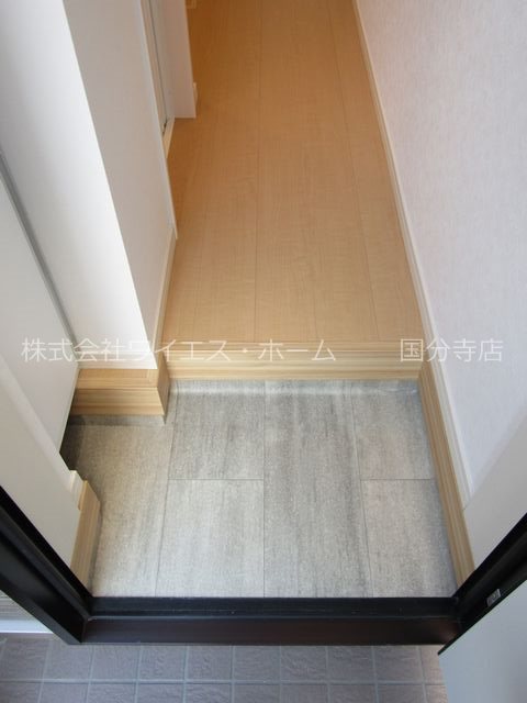 バーミープレイス国分寺 玄関