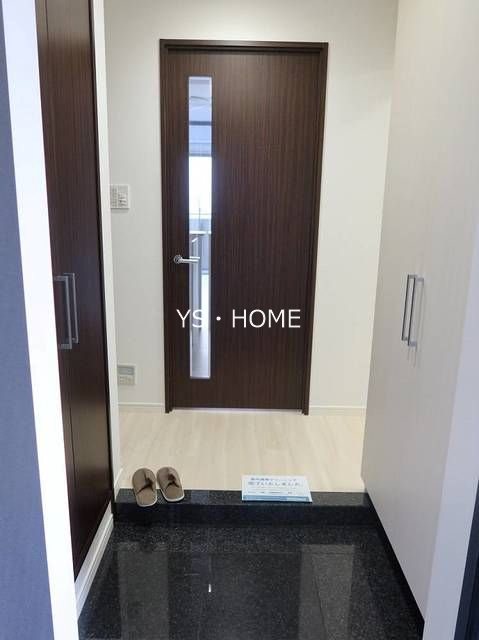 HF西新宿レジデンスWEST 玄関