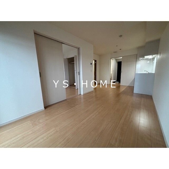 アザレアベニュー関根 リビング