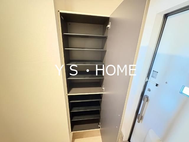 Halelea・Aoba（ハレレア・アオバ） 玄関