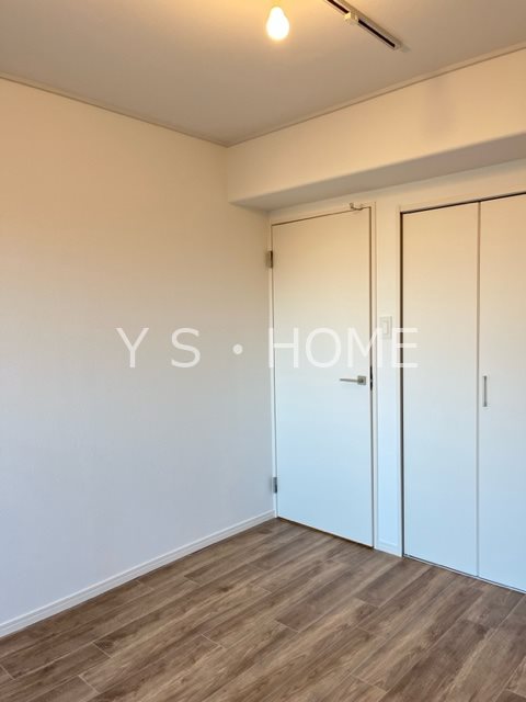 ロイヤルキャステージ恋ヶ窪 ベッドルーム