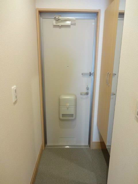 ソル・セレッソⅡ 玄関