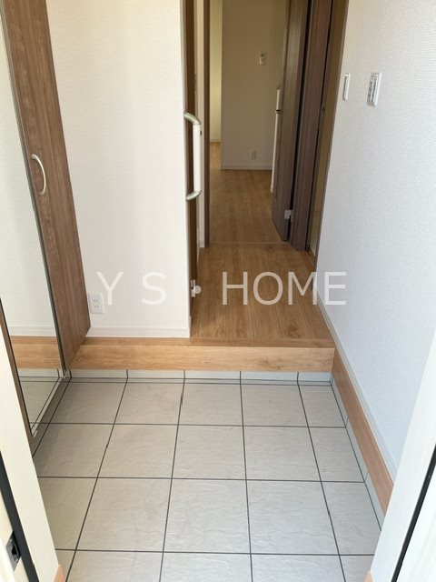 小川町1丁目戸建賃貸住宅     玄関