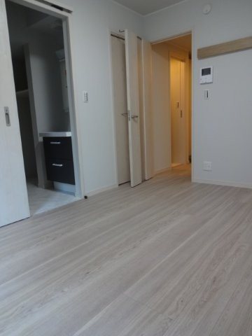 メローン リビング