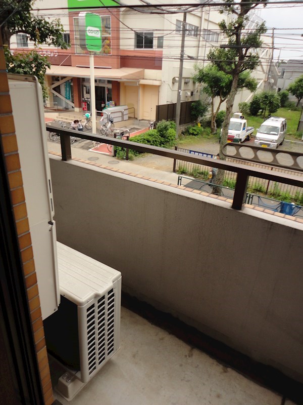 ステータス関町 ベランダ