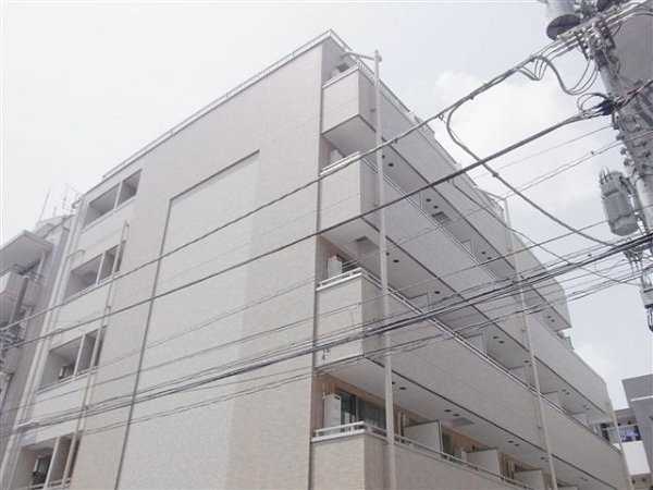 カリスヤマガ 外観