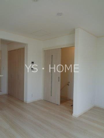 サンハイム井の頭  リビング