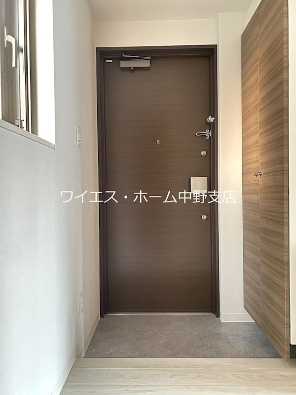 エトワール　フルール   玄関