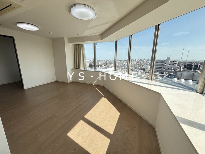 武蔵野タワーズスカイクロスタワー リビング