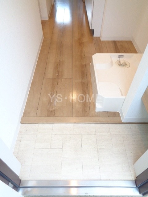 メゾンソフィア  玄関