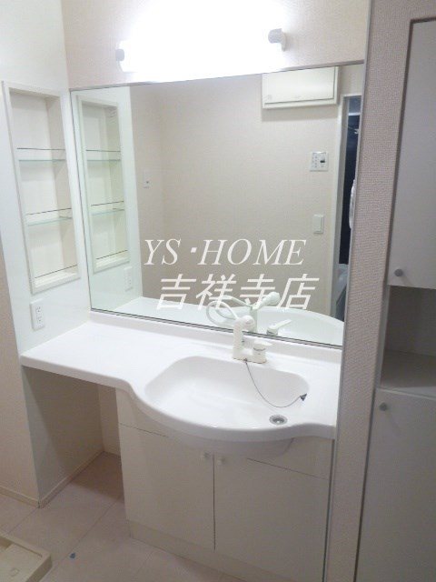 ブラン・ピエール その他1