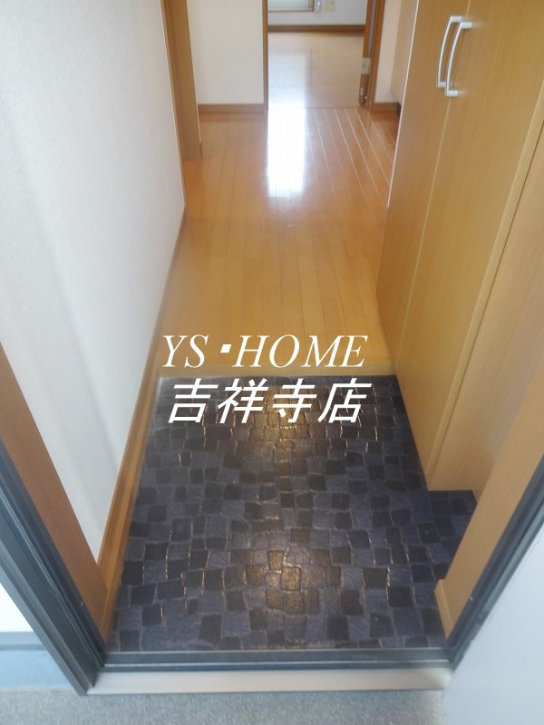 Chamomile　　 玄関