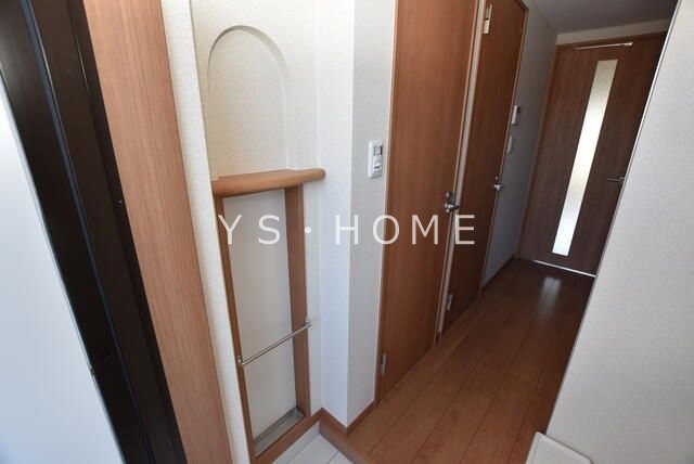 リンクフィールド井の頭 玄関