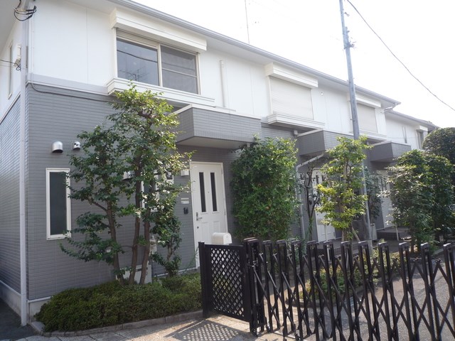 ル・ワゾブル三鷹 外観