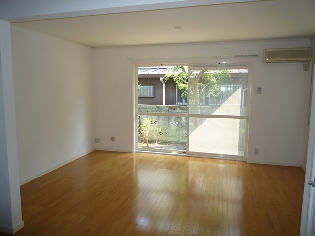 ル・ワゾブル三鷹 リビング