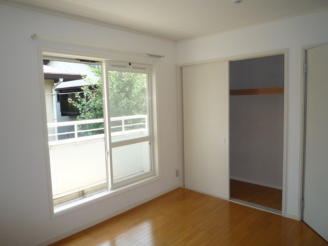 ル・ワゾブル三鷹 ベッドルーム