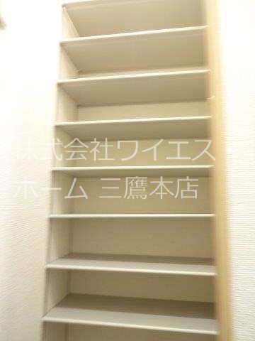 リワナ その他8