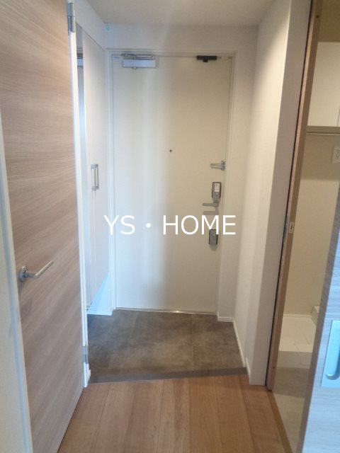 フレンシア下井草 玄関