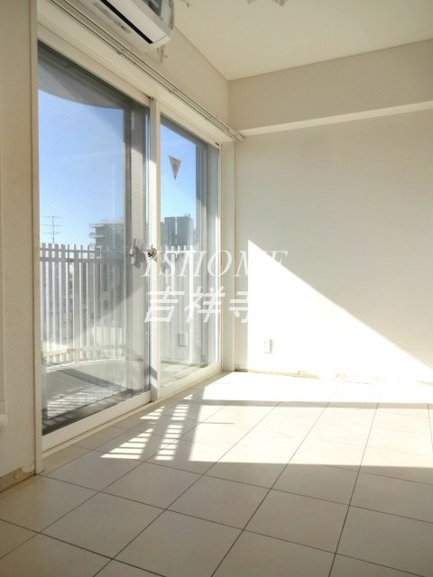 ゼクシア吉祥寺御殿山 リビング