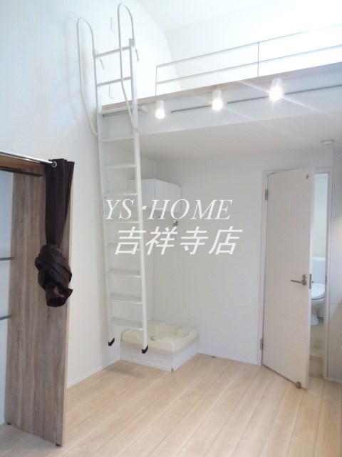 グランエッグス高井戸 リビング