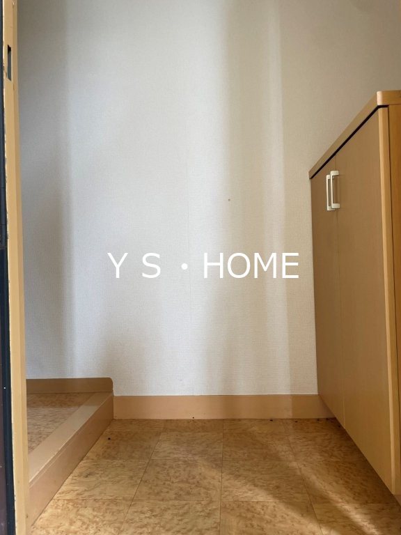 東財パステルメゾン国分寺 玄関