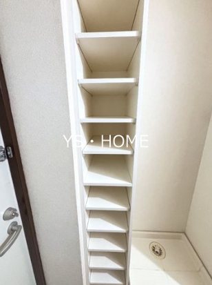 F.S.C.新宿マンション 玄関