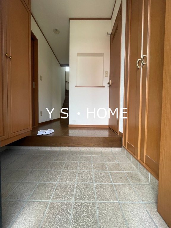 東戸倉１丁目貸家 玄関