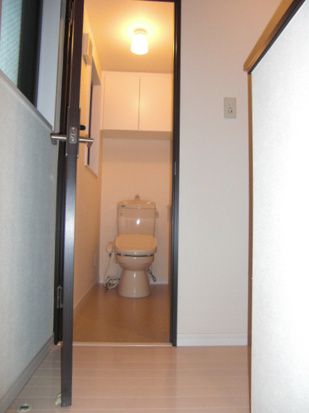 メゾネットくにたち 玄関