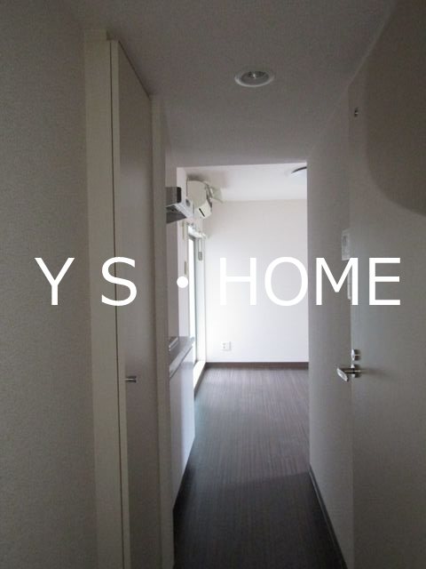 ファーストヒルズ武蔵小金井Ｂ棟 玄関