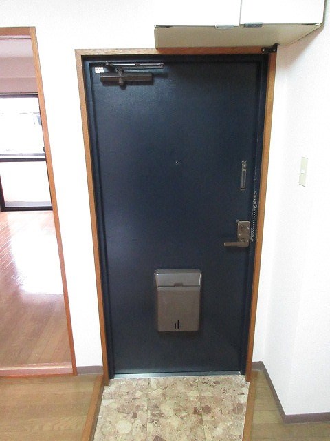 ソシア・リンデン 玄関