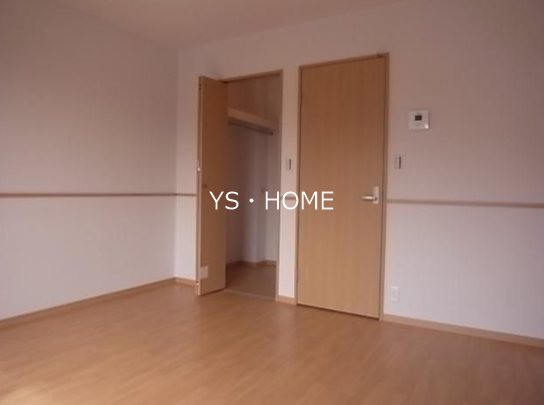 カルフール リビング