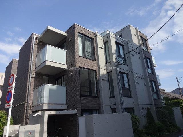 Ｌａｐｉｓ三鷹 外観