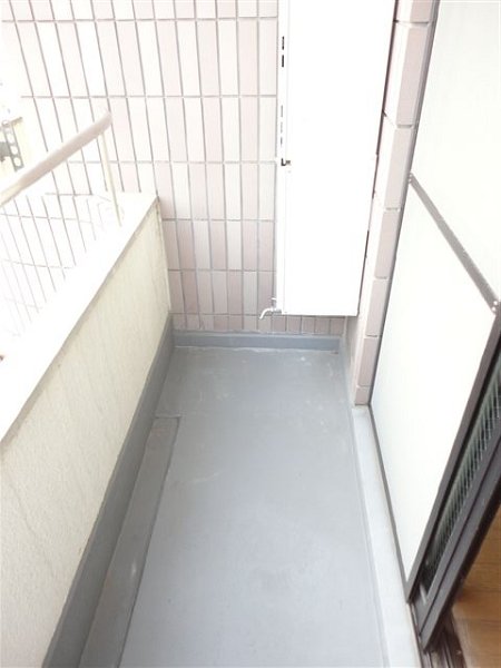 ドルフィン三鷹 ベランダ