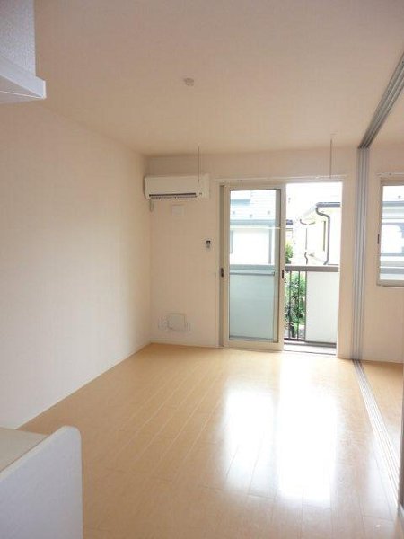 マロン・ヴローニュ リビング