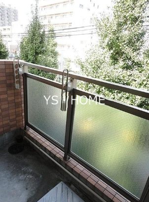 YYビル ベランダ